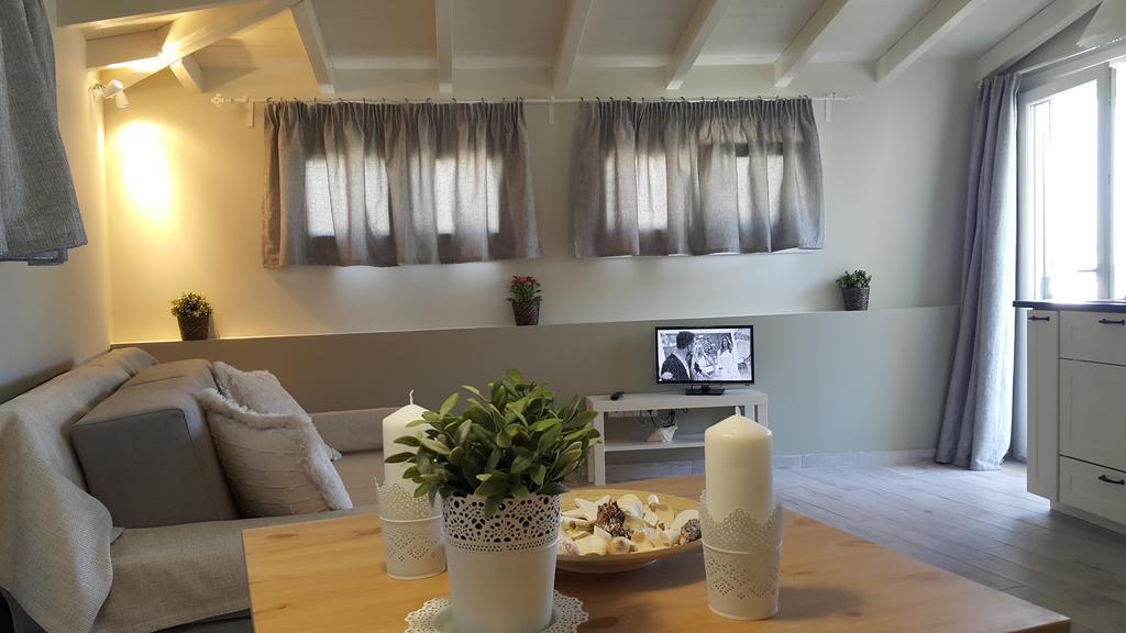 Ifigenia Studios Patitiri  Room photo